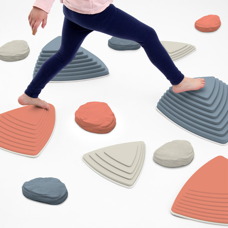 JumpOff Jo - Rocksteady Plus - Blocs améliorant l'équilibre et la coordination, Pierres en mousse, Jouets sensoriels pour enfants - Parcours d'obstacles intérieur et extérieur, ensemble de 12 pièces - Rouille bleue