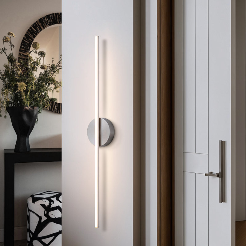 Luminaire mural à DEL 1 lumière à intensité variable 31 po Corderick, H 31 po x l 4,72 po x P 4 po, Nickel brossé