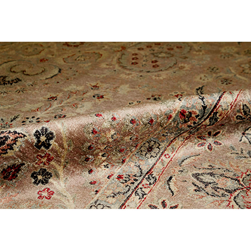 Wool Oriental Area Rug in Brown