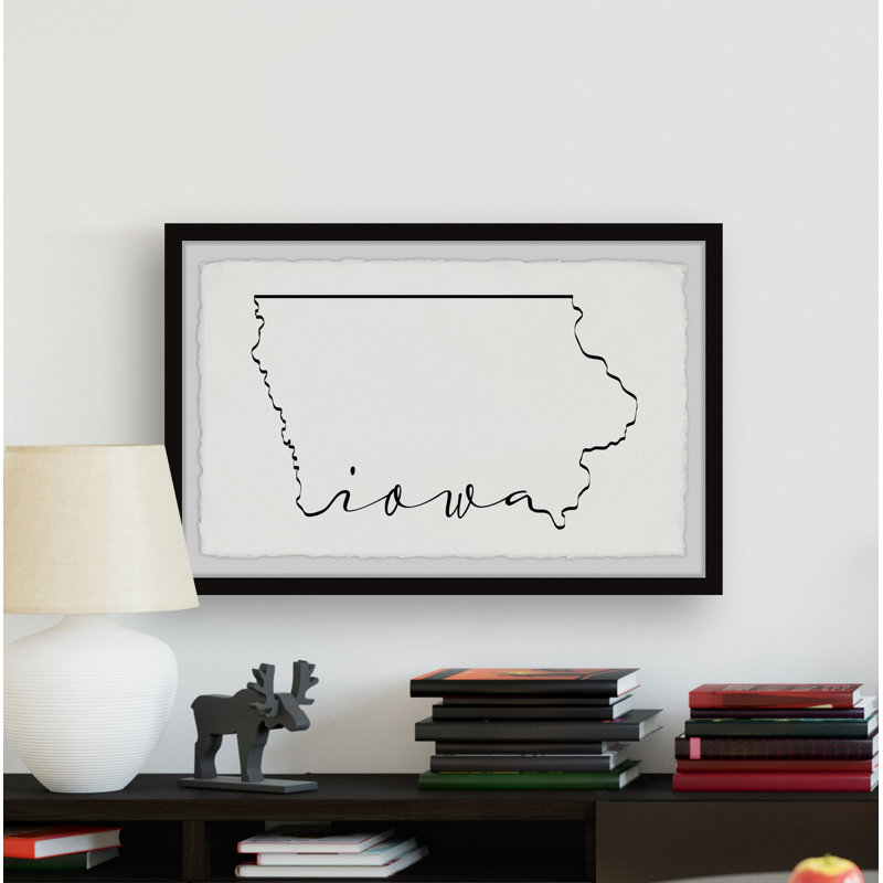 Iowa Outline by - cadre photo, art textuel, H 12 po x l 18 po x P 1,5 po