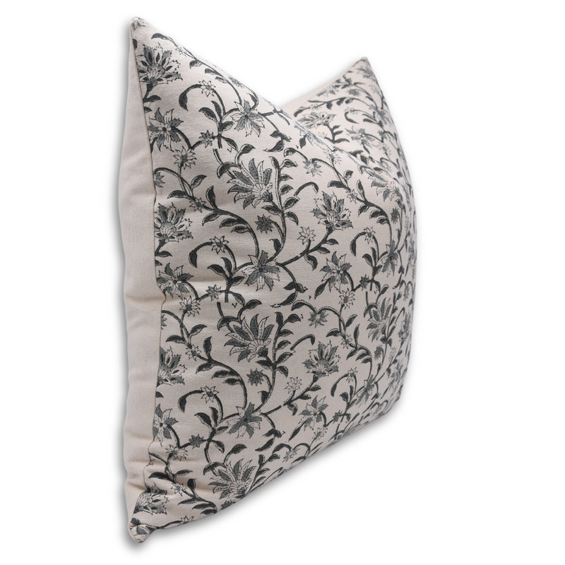 Housse de coussin en coton fabriqué à la main Fab divine Aradhna Design, Rectangulaire, 14 po x 36 po