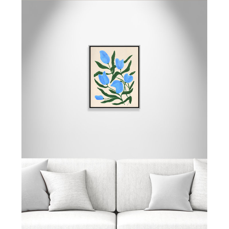 «Colette Blue Tulips Print» par Camilla Bergqvist, H 21,5 po x l 17,5 po, Argent argent