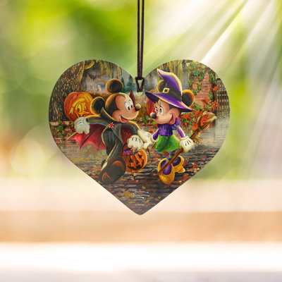 Imprimé acrylique en forme de cœur Disney