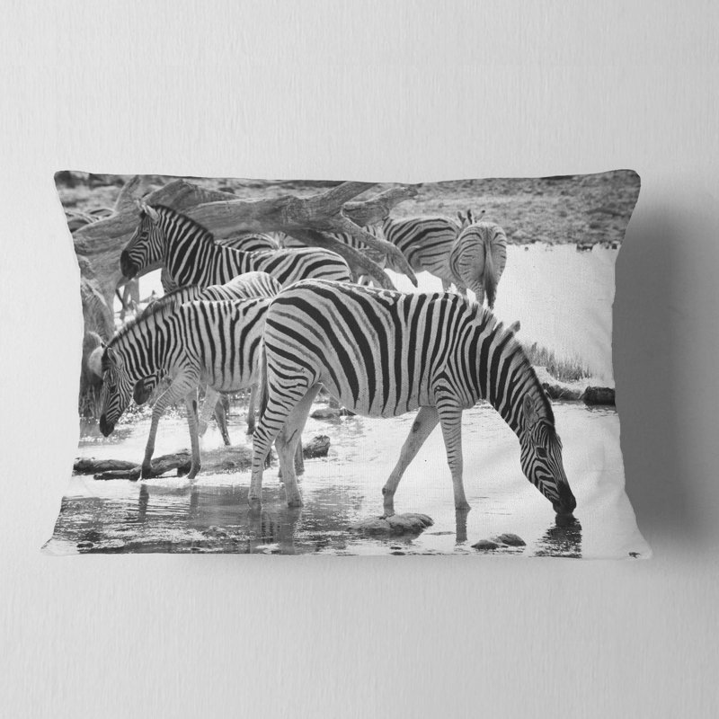 Coussin Herd of Zebra