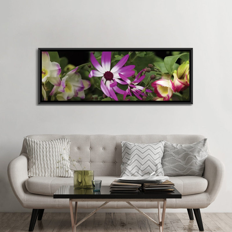 « close of of de printemps », reproduction de photo sur toile, H 12 po x l 36 po x P 1,5 po, Toile avec cadre noir