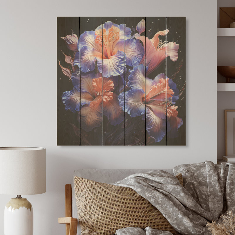 Coris et mauves iris Nocturnal Whispers I - Art mural en bois d'iris sur bois de pin naturel, H 15 po x l 15 po