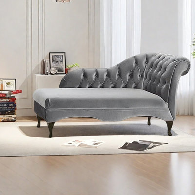 Elegant Velvet Chaise Lounge with Ergonomic Design