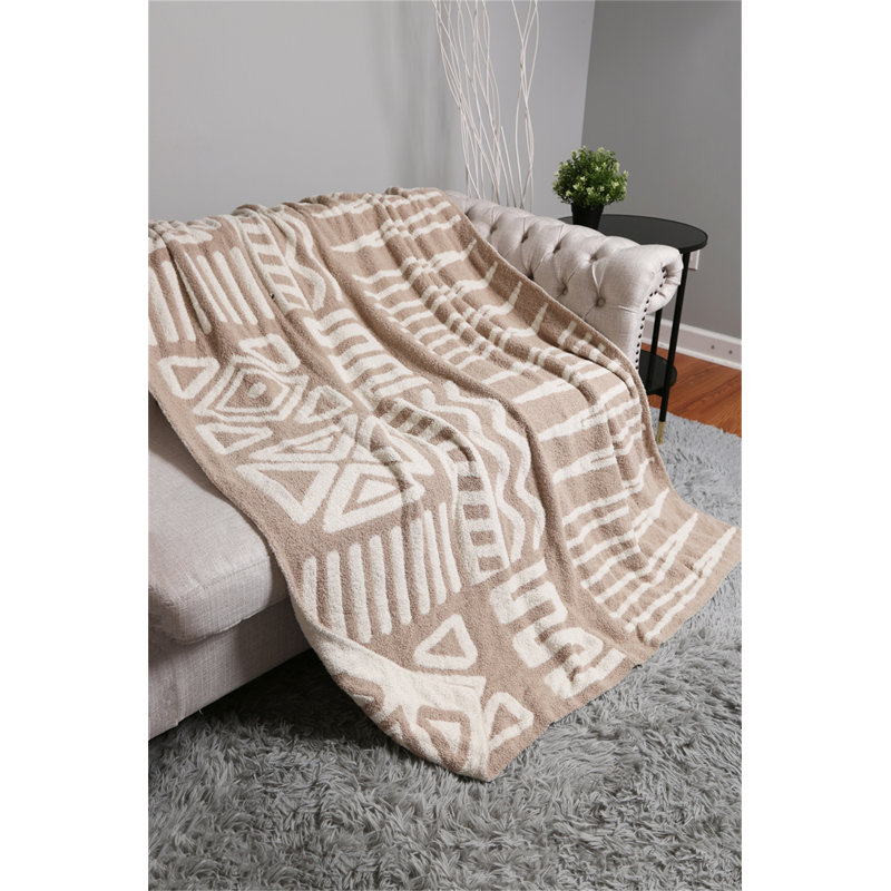 Geometric/Tribal Pattern Luxury Soft Throw Blanket, Beige