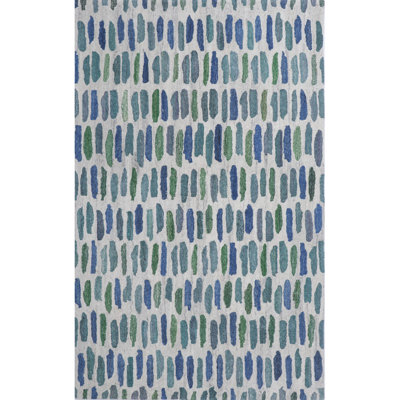 Tapis intérieur / extérieur en PET touffeté à la main Cayo en naturel / vert / bleu