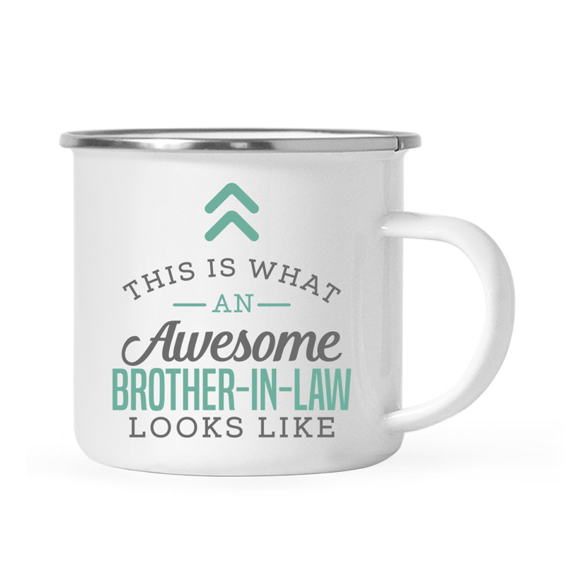 C’est ce qu’un style magnifique ressemble à une grande tasse de camping en famille.