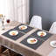 Ensemble de 8 napperons en PVC gris foncé pour décoration de Noël avec protection de table résistante à la chaleur et aux égratignures