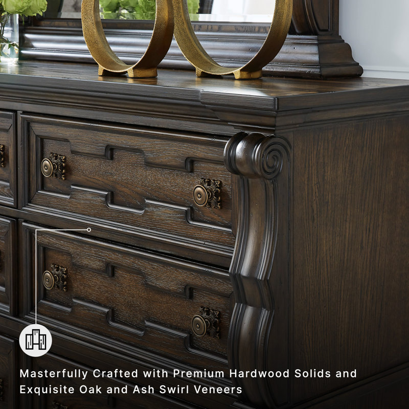 Aarunya 71.5'' W 6 - Drawer Dresser