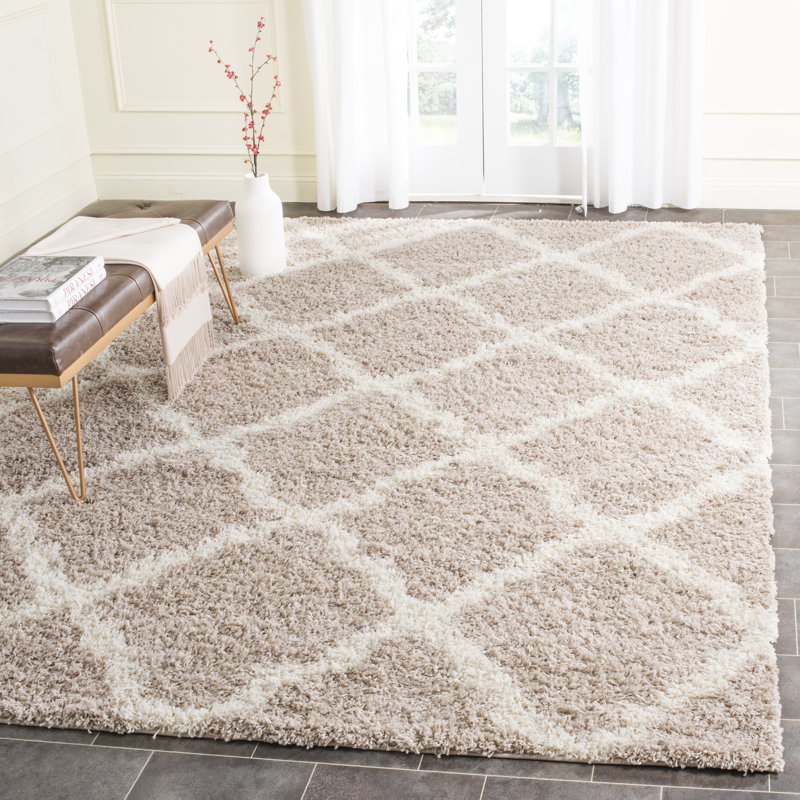 Alonnah Shag Performance Geometric Rug, Rectangle 2'3" x 4'