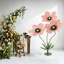 Support de mariage, fleurs artificielles et base