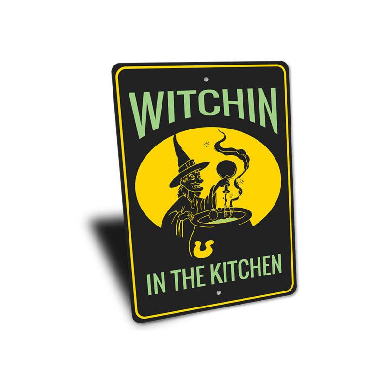 Witchin dans la cuisine, H 14 po x l 10 po x P 0,04 po