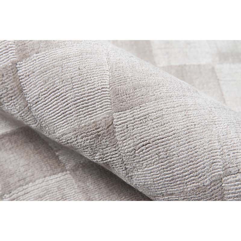 Simental Silk Checkered Indoor Rug, Rectangle 9'6" x 13'6"