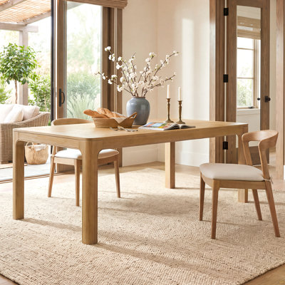 Table de salle à manger rectangulaire avec dessus de style parquet, coins arrondis, pieds incurvés et pieds ajustables (naturels)