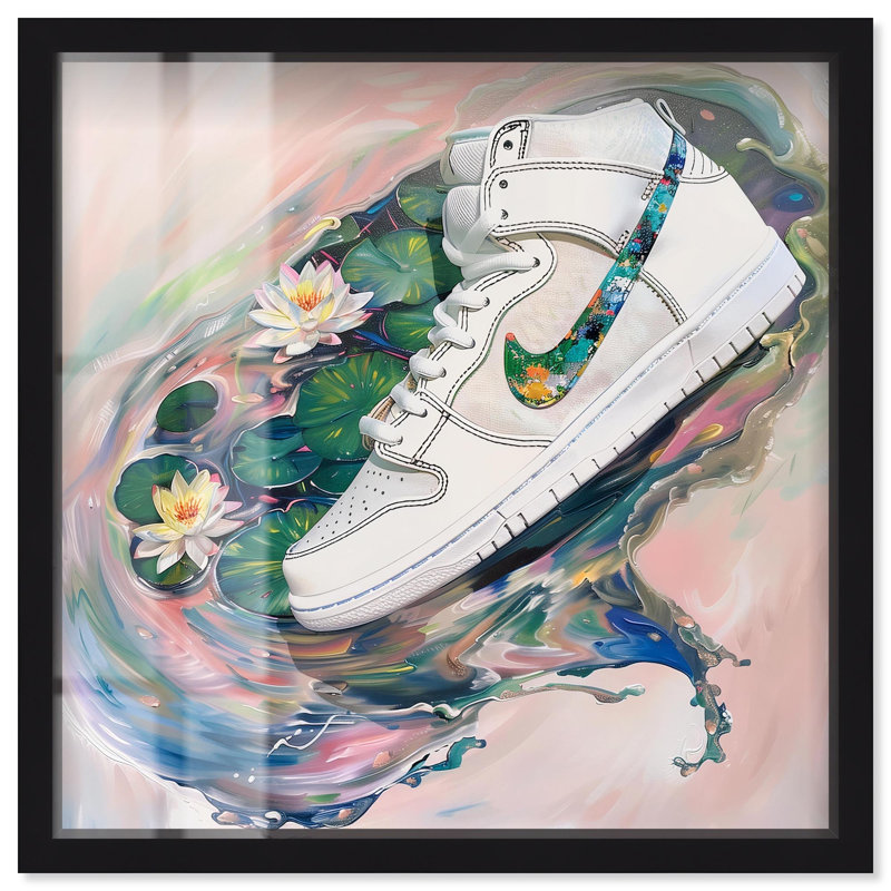 «Lilypads Sneaker Splash Shadowbox Print Sneaker» par Art Remedy, H 17 po x l 17 po, Noir
