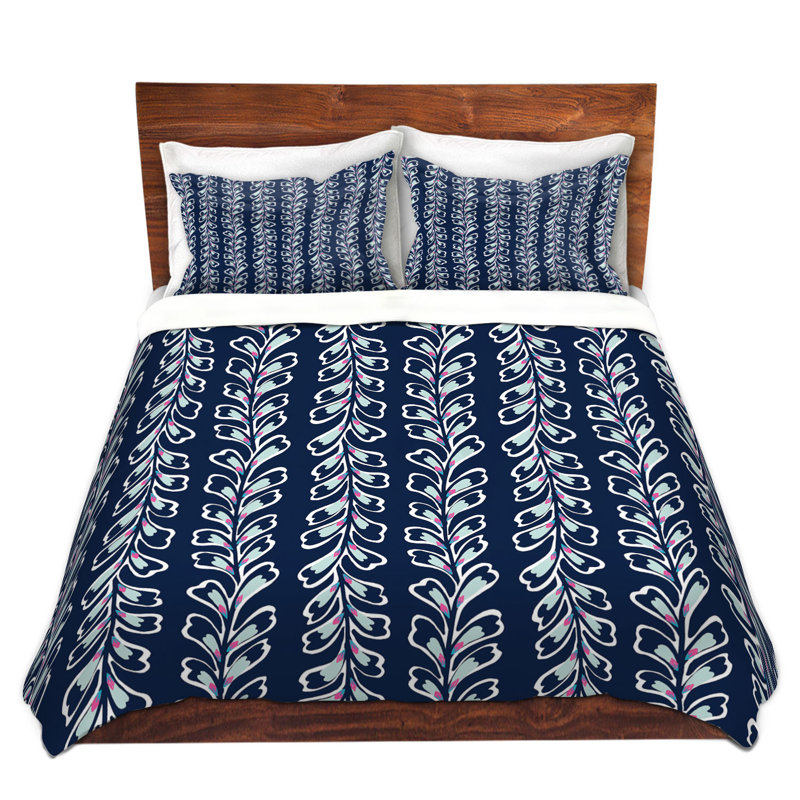 Ensemble de housse de couette en microfibre DiaNoche par Metka Hiti - Line Flowers Vine