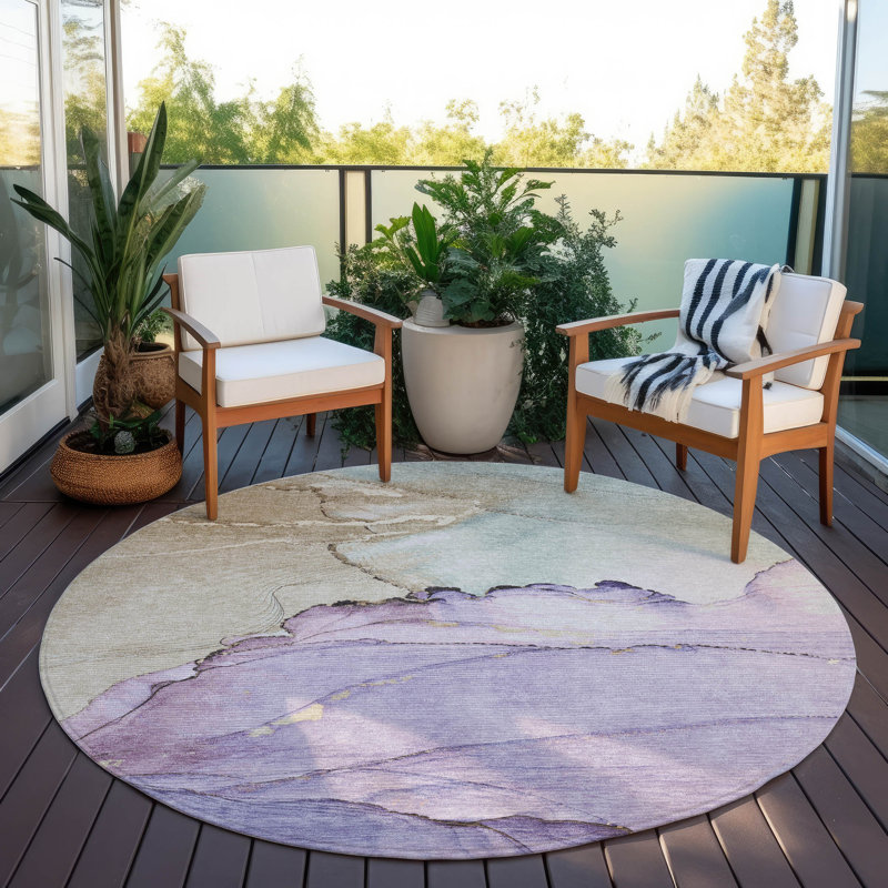 Machine Washable Indoor/Outdoor Xhevrie Lavender Rug, Round 8'