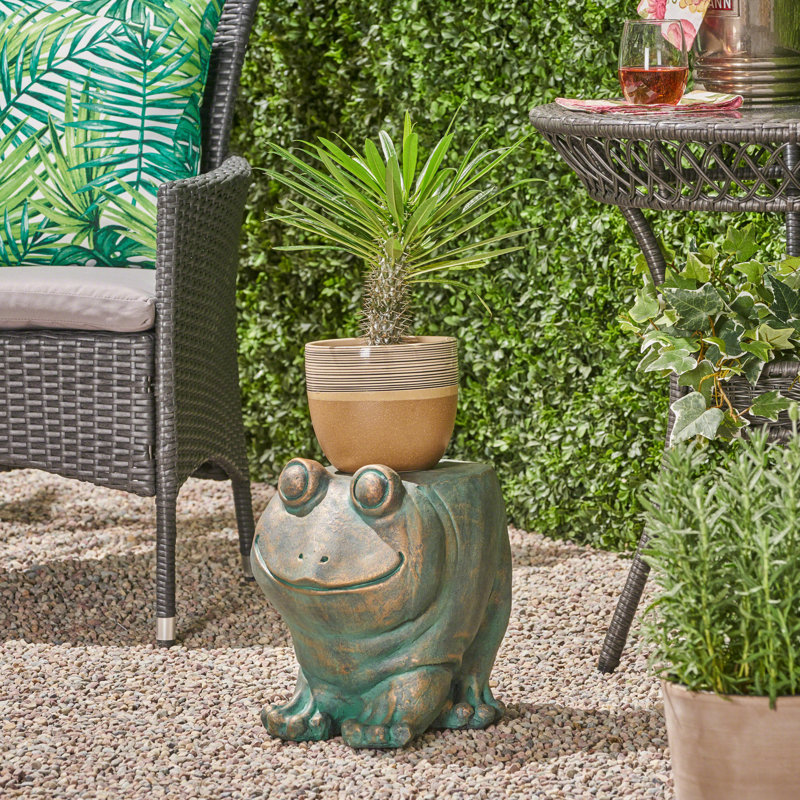 Wheelock Weather Resistant Concrete Animals Garden Stone