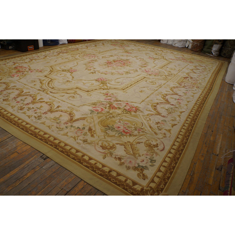 Grand tapis noué rétro médaillon chinois Aubusson