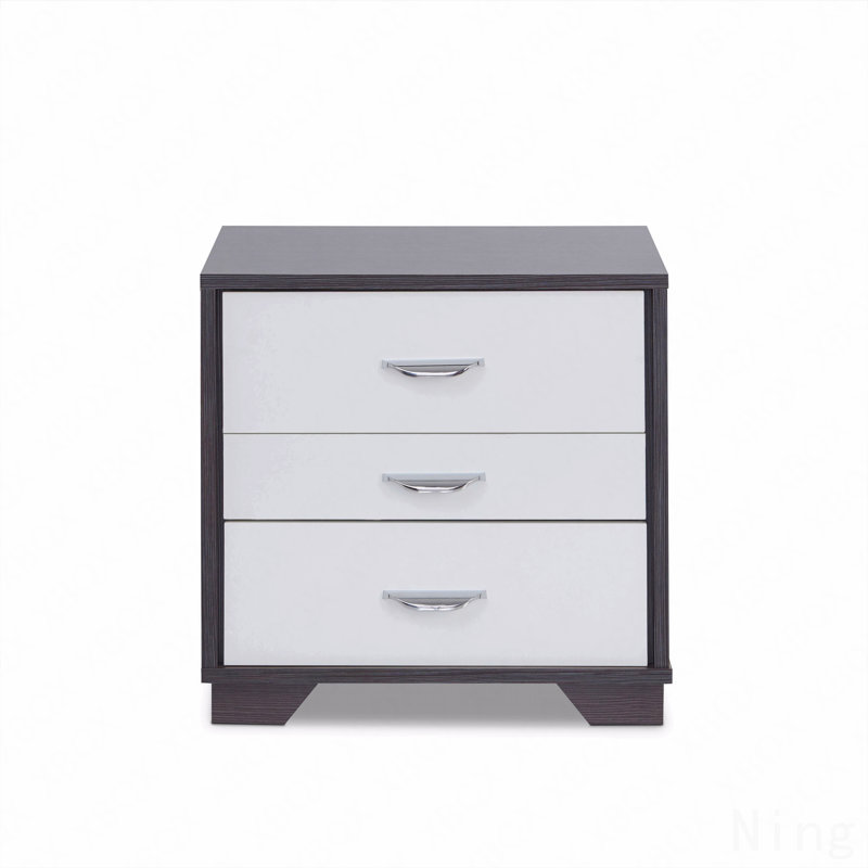 Table d'appoint blanche et noire
