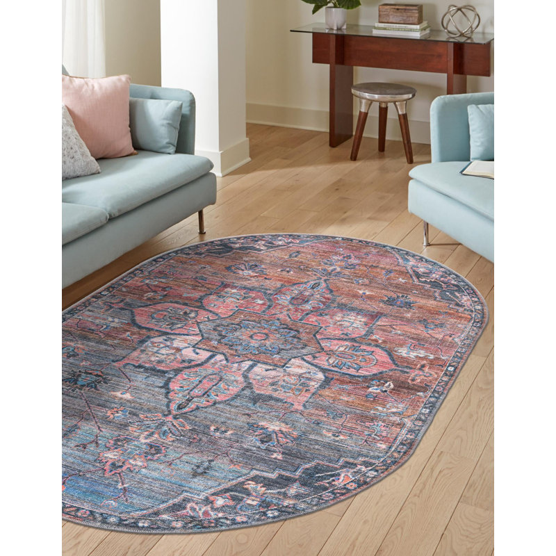 Tapis oriental rose / bleu Gwin, Ovale 7 pi 10 po x 10 pi