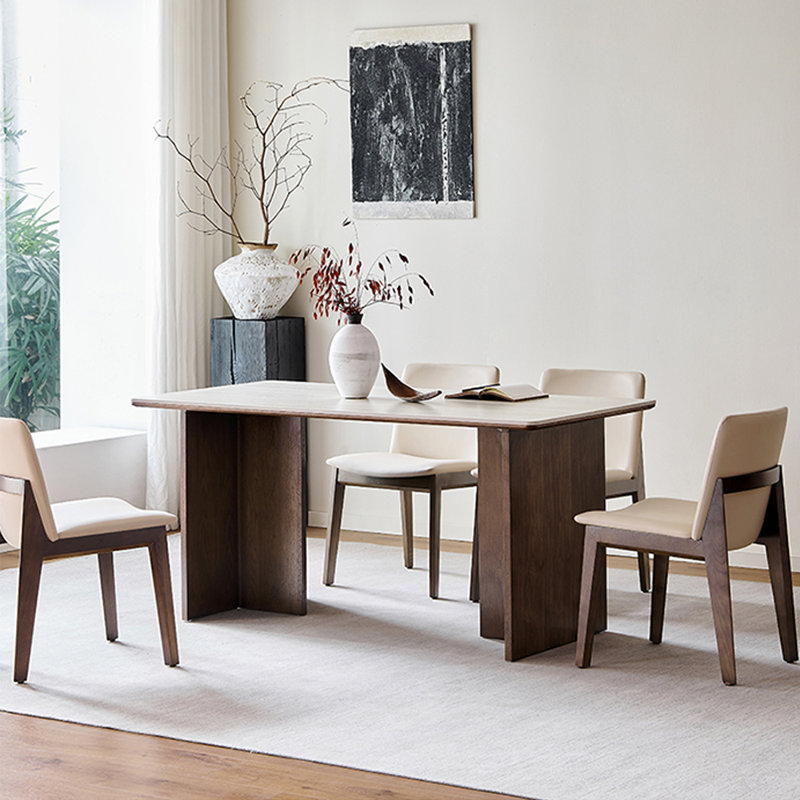 Ensemble repas pour quatre personnes, H 29,52 po x L 70,86 po x l 35,43 po