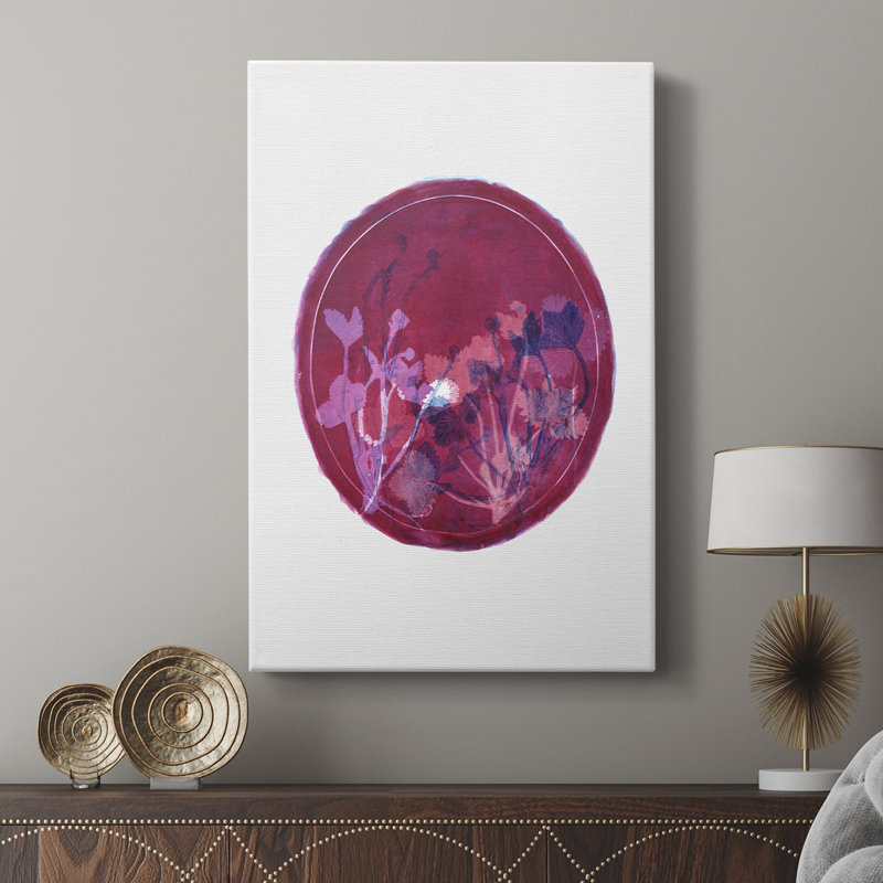 Strawberries and Forg II - galerie sur mesure, H 12 po x l 8 po