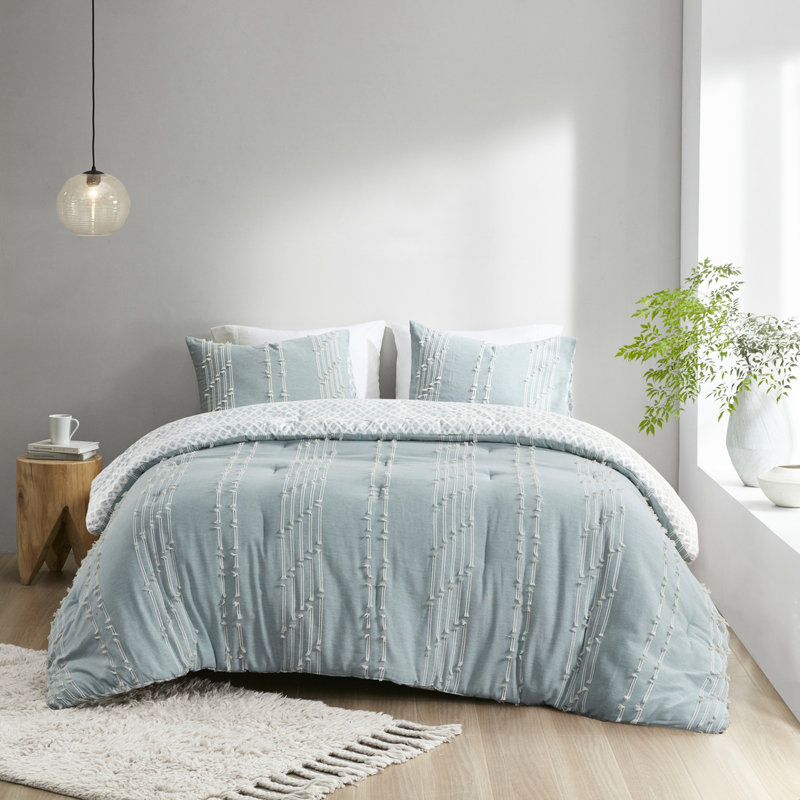Édredon 3 pièces en coton - rayures brodées et élégantes pour grand lit 3 dans une texture lisse de couleur naturelle