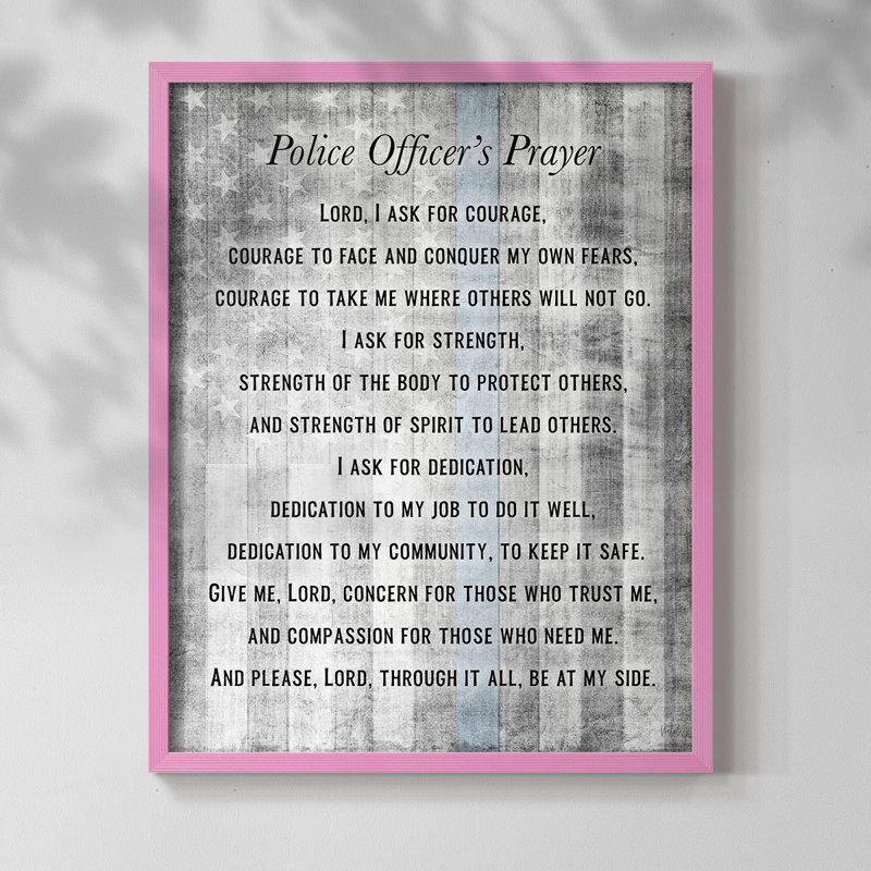 «Police Prayer», reproduction encadrée - bois massif, Rose, H 11 po x l 9 po