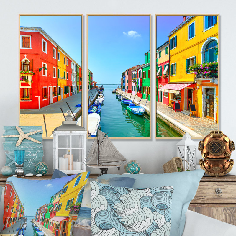 «Colorful Burano Island Canal Venice», ensemble de 3 toiles encadrées, H 32 po x l 48 po, Encadrement brun