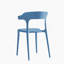 Un ensemble de 4 chaises empilées-112208687