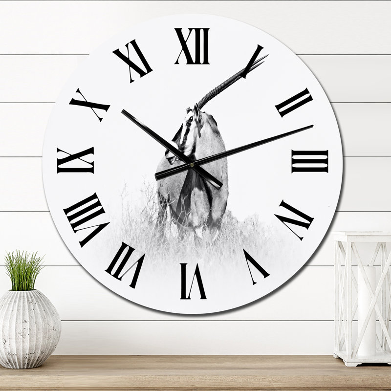 Horloge murale très grande, Moyen