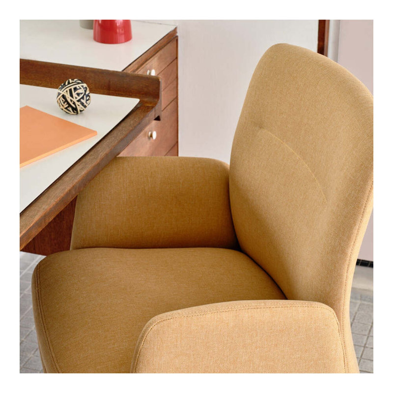 Softside Chair, Sunflower, 36"
