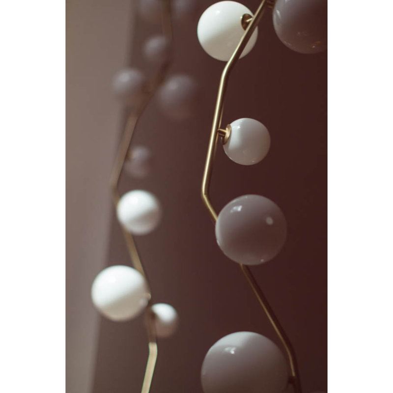 Lustre suspendu en laiton 12 lumières, H 16 po x l 22 po x P 8 po, Or, Blanc