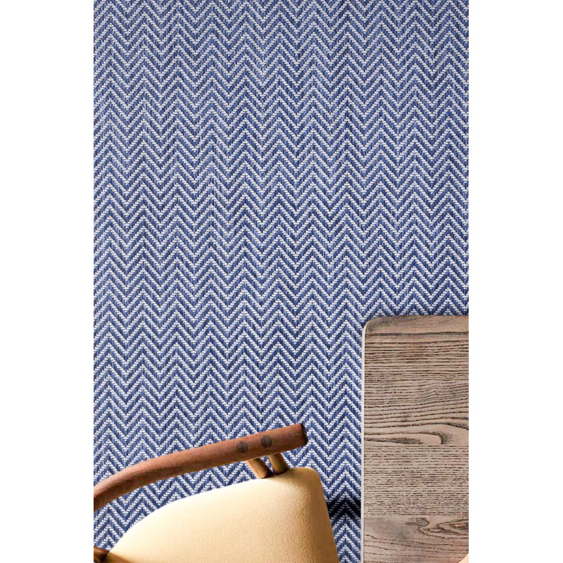 Luxurious Dark Blue Area Rug, 6.6 x 9.5 ft | 100% Polypropylene, 1200 g/m² | Machine Woven, 0.1 in Pile Height | Stain Resistant, Easy to Clean with Vacuum & Spot Remover | Ideal for Living Room & Bedroom Decor
