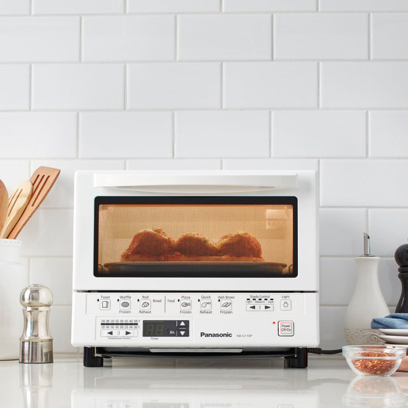 4 Slice FlashXpress Toaster Oven, White