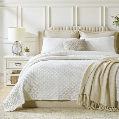 Polyester Quilt Set