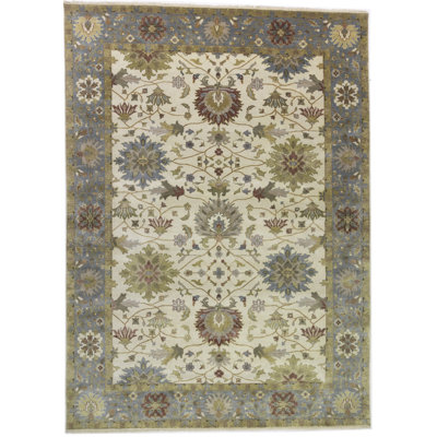 Floral Handmade Hand-Knotted Rectangle 10' x 13'10" Wool Area Rug in Cream