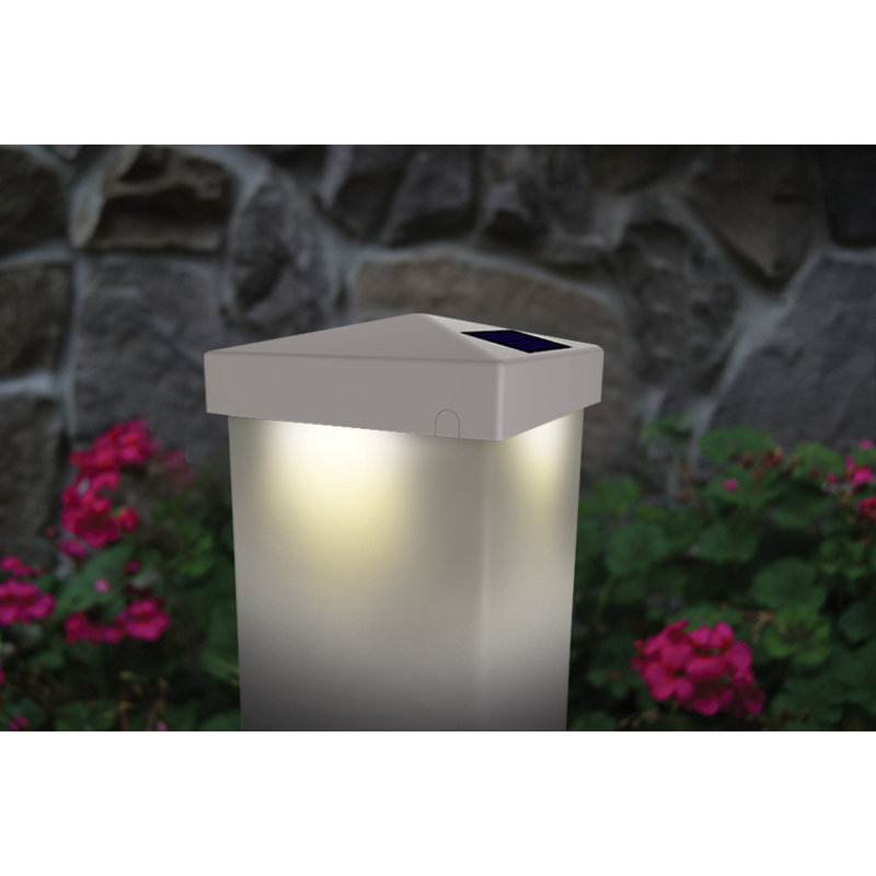 Capuchon de poteau de clôture en PVC blanc à piles, H 1,75 po x l 5 po x P 5 po