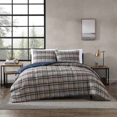 Eddie Bauer Rugged Plaid Down Alt Reversible Navy Comforter Set