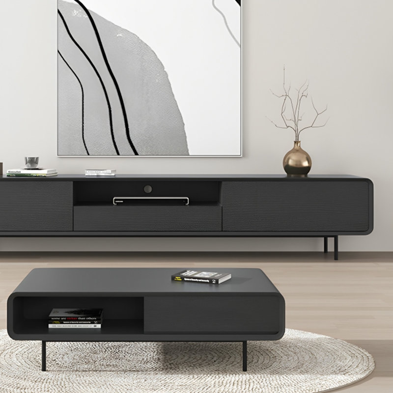 Ferretti, Black, Black