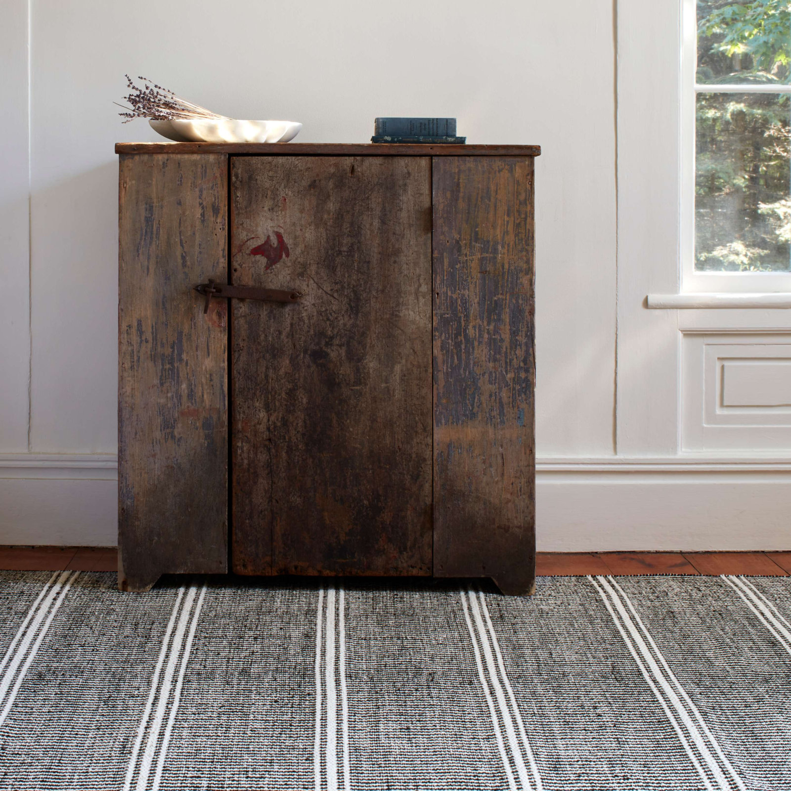 Malta Hand-Woven Striped Wool Rug, Rectangle 2' x 3', Black/Ivory
