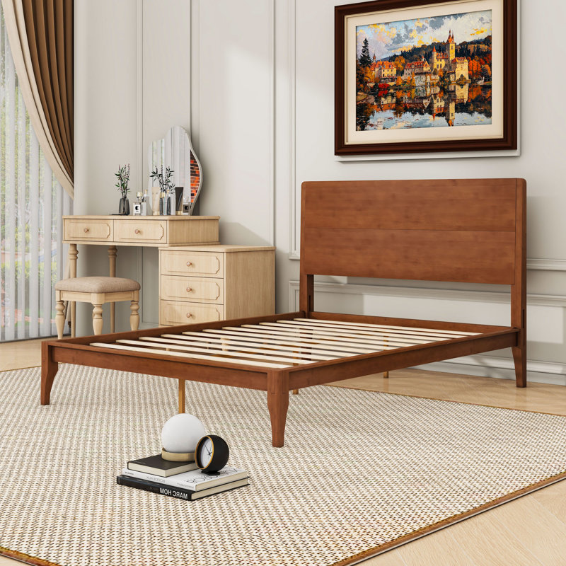Lit plateforme en bois avec lattes et support central, Full, Brown