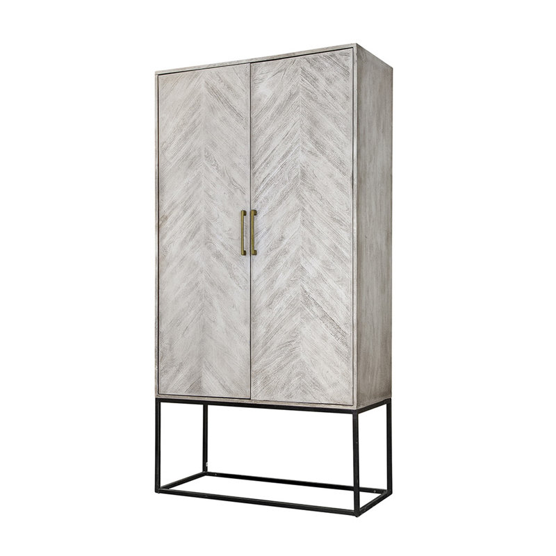 Anquinetta Armoire