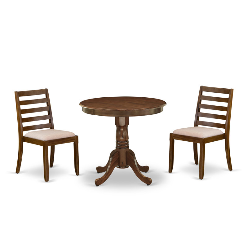 L'ensemble de salle à manger 3 pièces comprend une table de cuisine ronde avec plateau en noyer antique et 2 chaises empilables en tissu de polyester, noyer antique