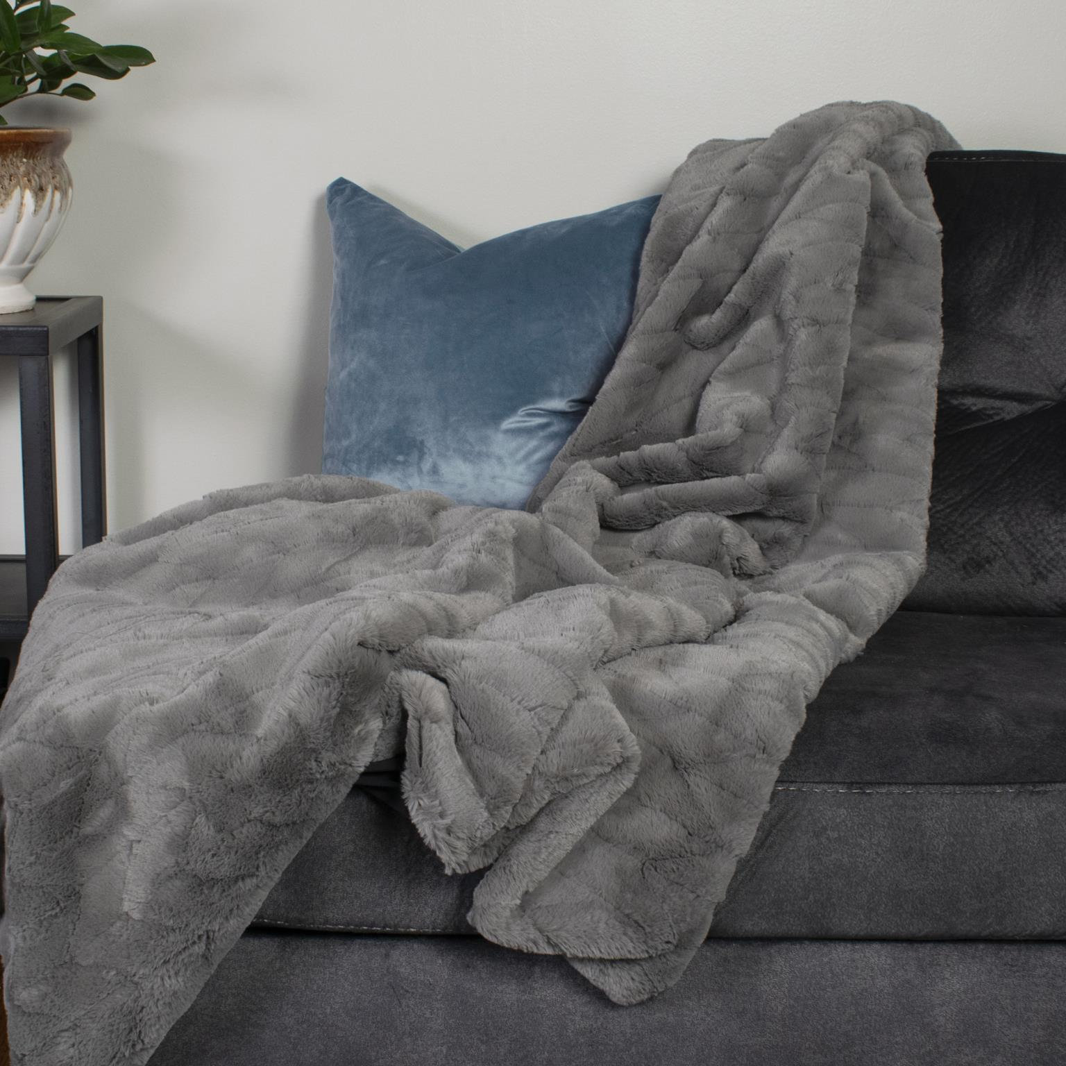 Dan Faux Fur Throw Blanket, Gray