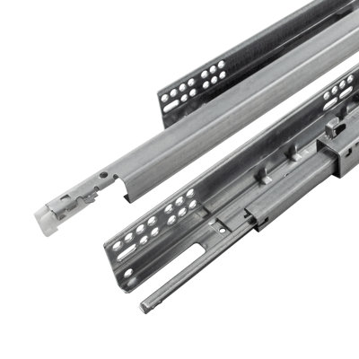 Glissières de tiroir à fermeture en douceur sous le comptoir de 18-3 / 8 po - capacité totale de 75 lb. Finition cadmium